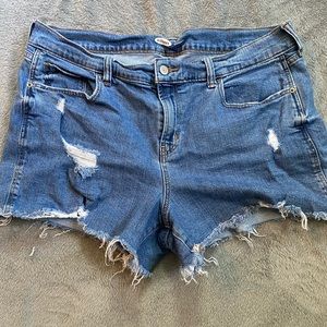 Old Navy Boyfriend Short!